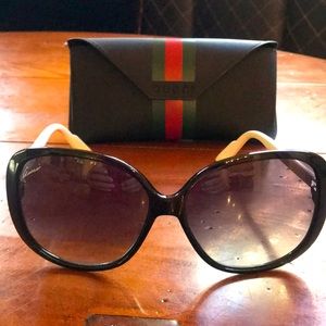 Gucci glasses with case!